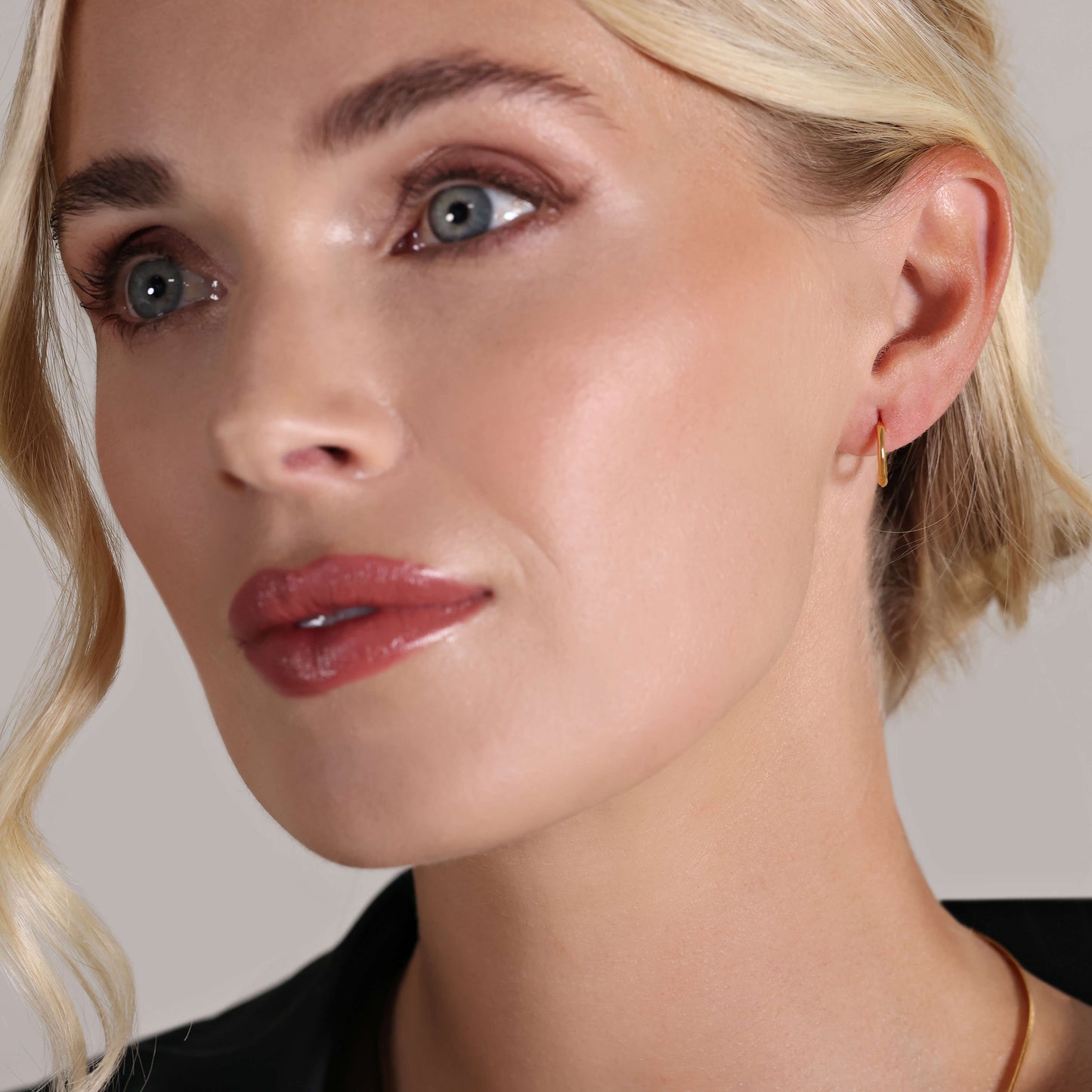 Hazel Huggie Earrings