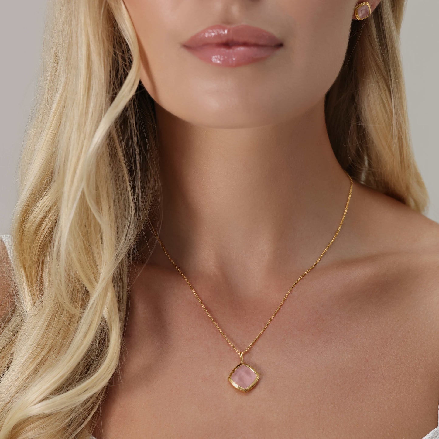 Reya Rose Quartz Adjustable Necklace